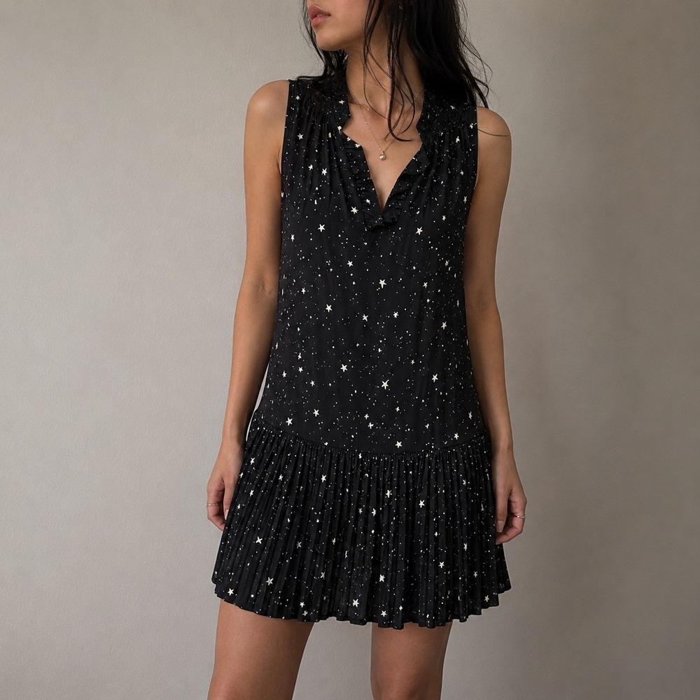 Current Air Black Star Print Pleated‎ Tiered Mini Dress XS Celestial Whimsigoth
